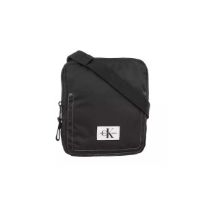 Černá taška přes rameno Calvin Klein Shoulder bag BDS Black